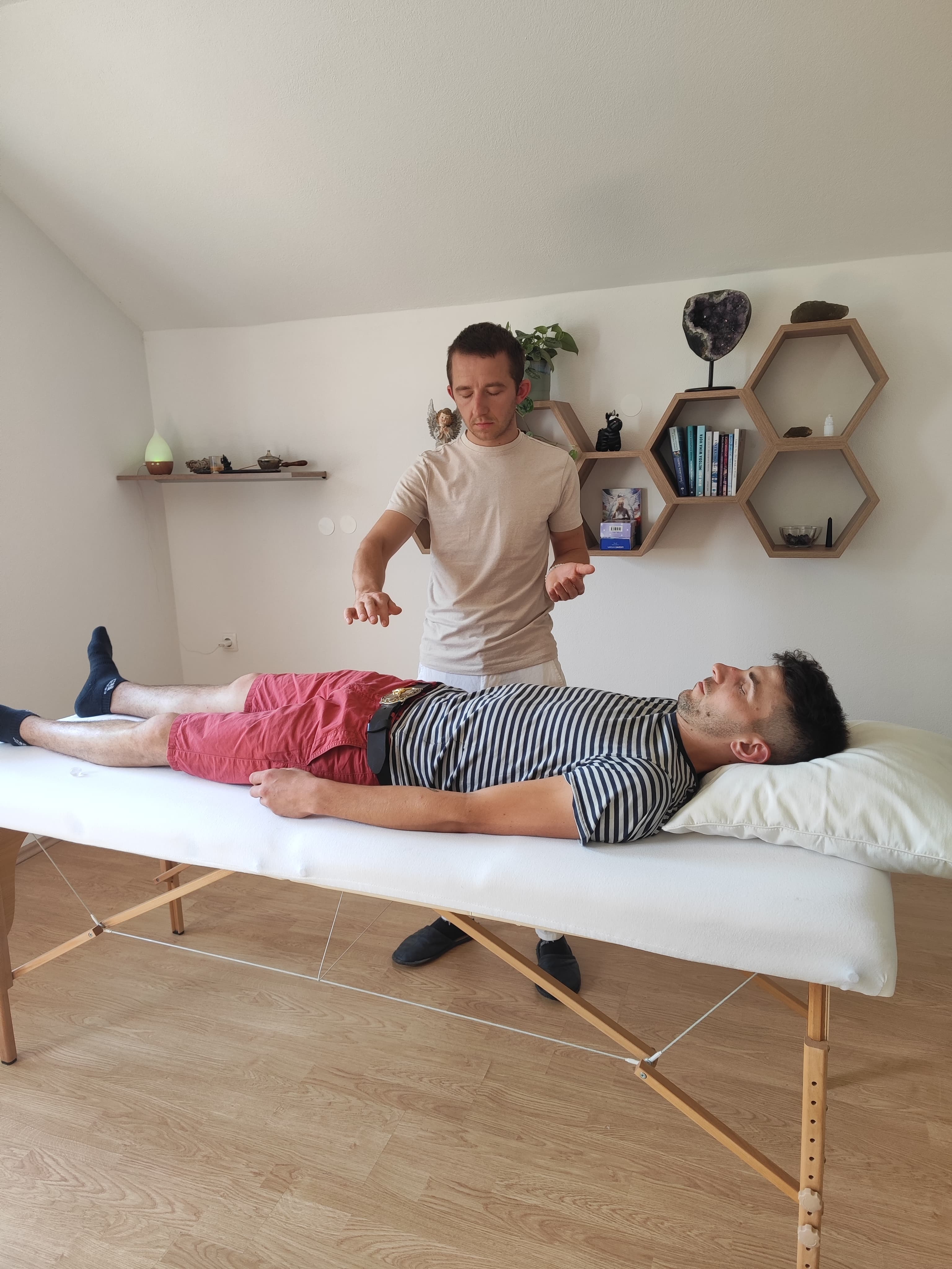 Nadčutna energijska terapija